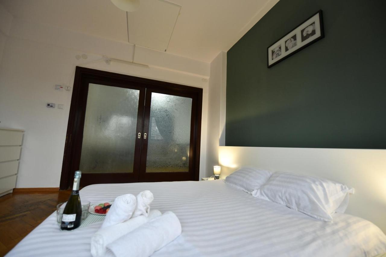 בוקרשט Great View, 2 Bdr Ap In Center Very Close To Old Town מראה חיצוני תמונה