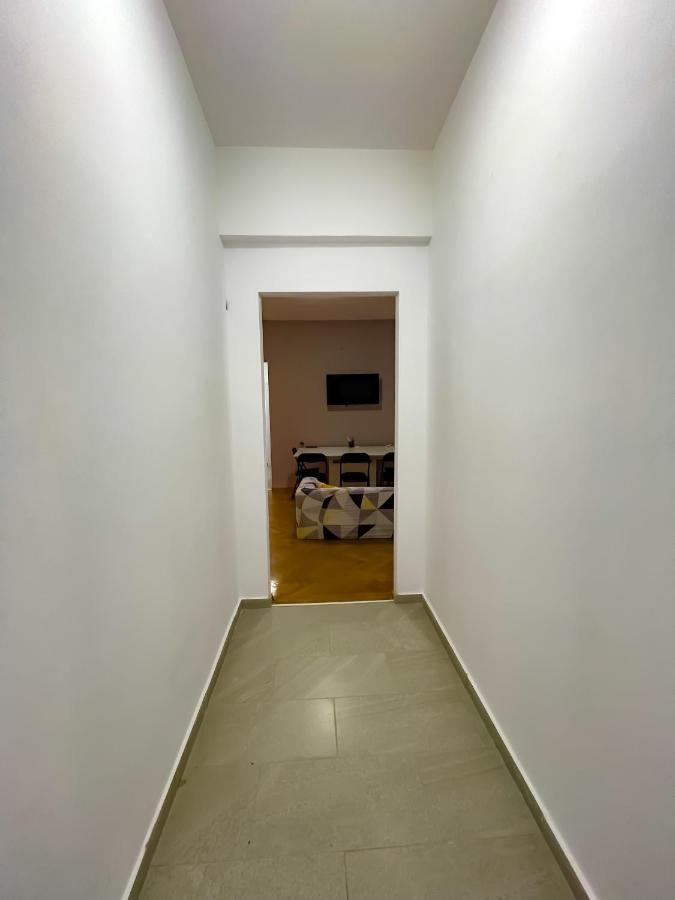 בוקרשט Great View, 2 Bdr Ap In Center Very Close To Old Town מראה חיצוני תמונה